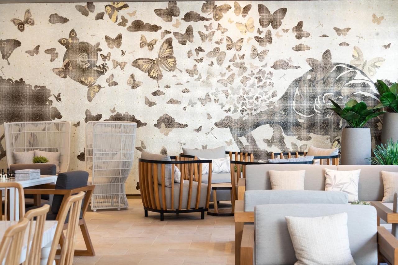 Silq Hotel & Residence, Managed By The Ascott Limited Banguecoque Exterior foto The interior of the restaurant