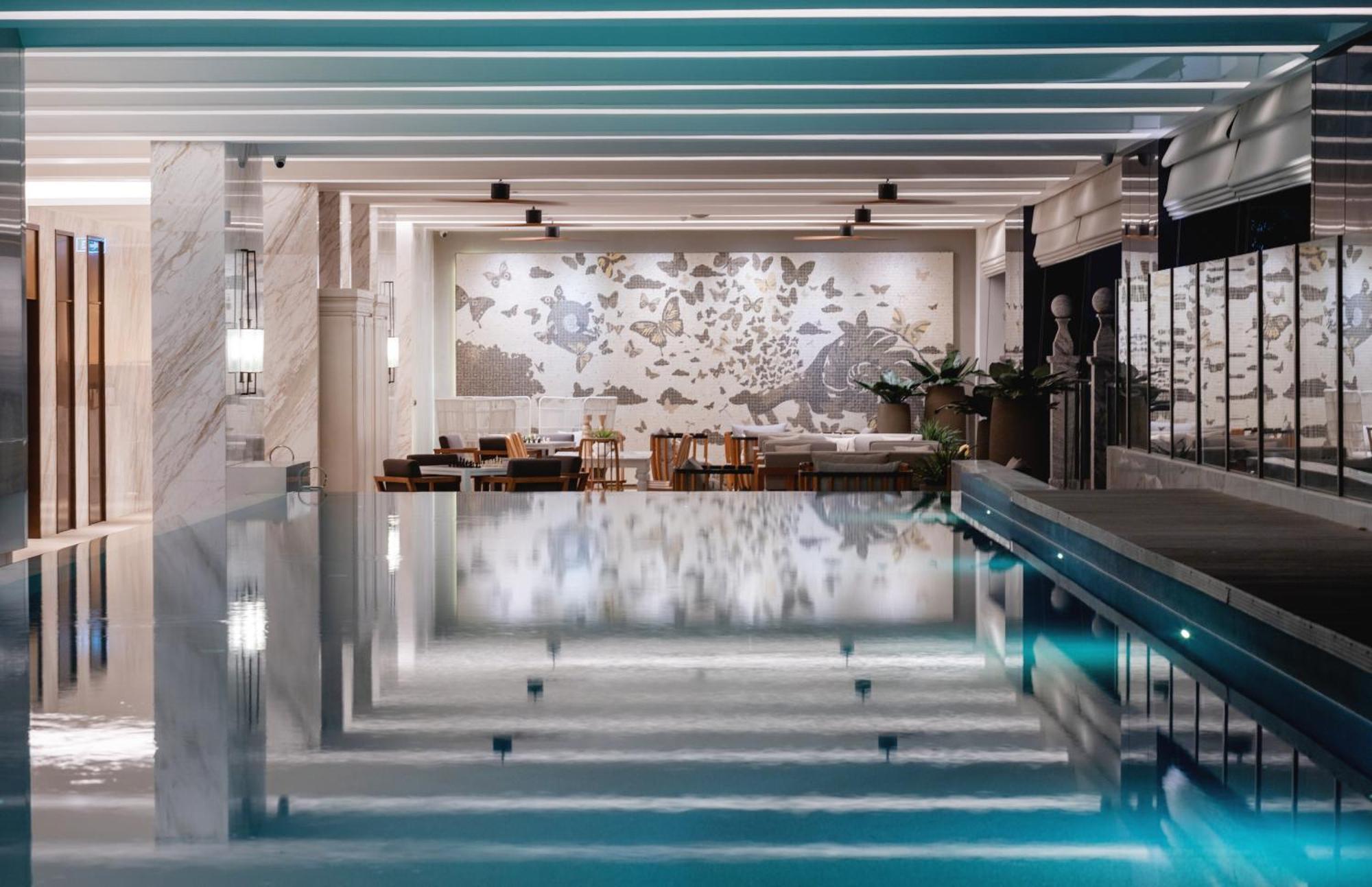 Silq Hotel & Residence, Managed By The Ascott Limited Banguecoque Exterior foto The interior of the hotel